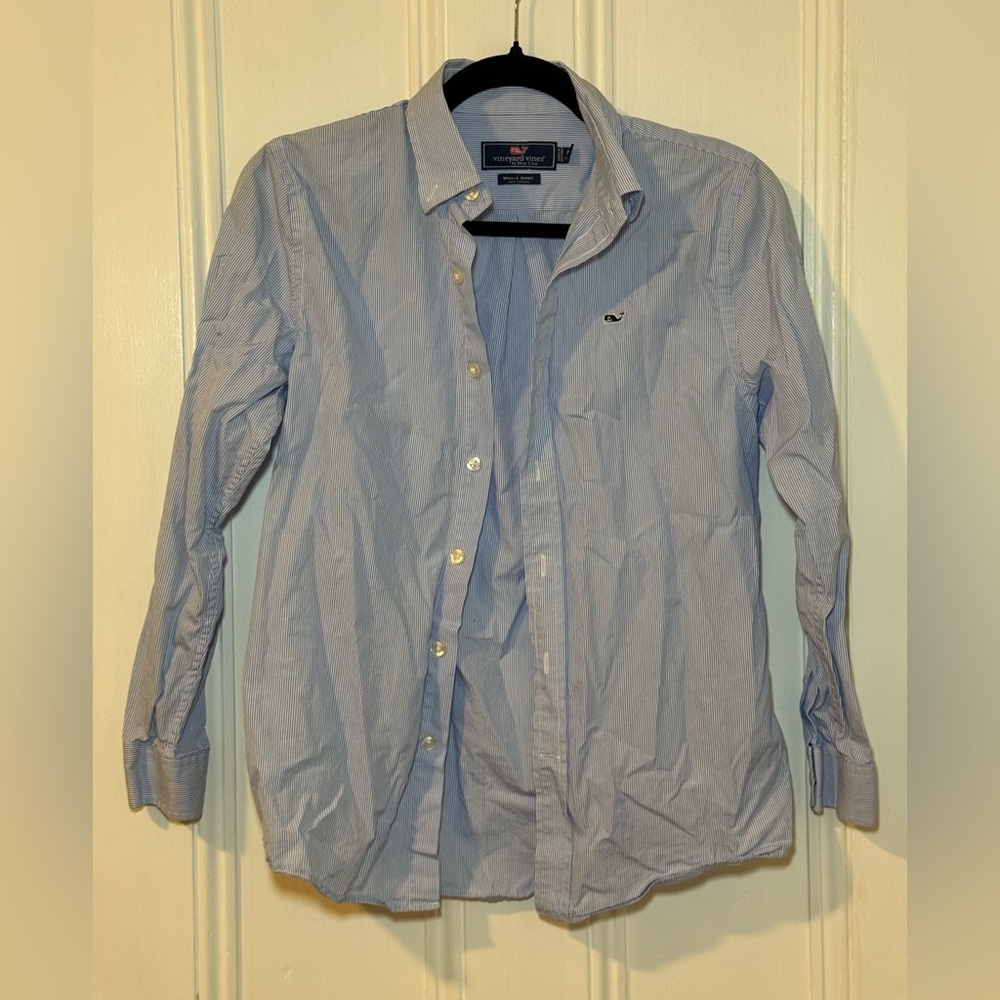Boy's Size M Vineyard Vines Whale Shirt Seersucker 100% Cotton